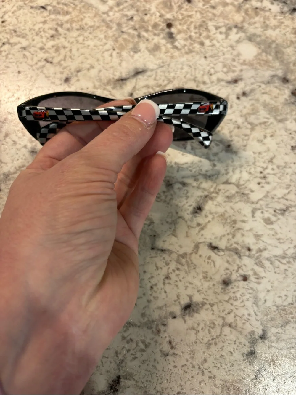 Disney Silver Frame Black Lens Kids Sunglasses lightning McQueen